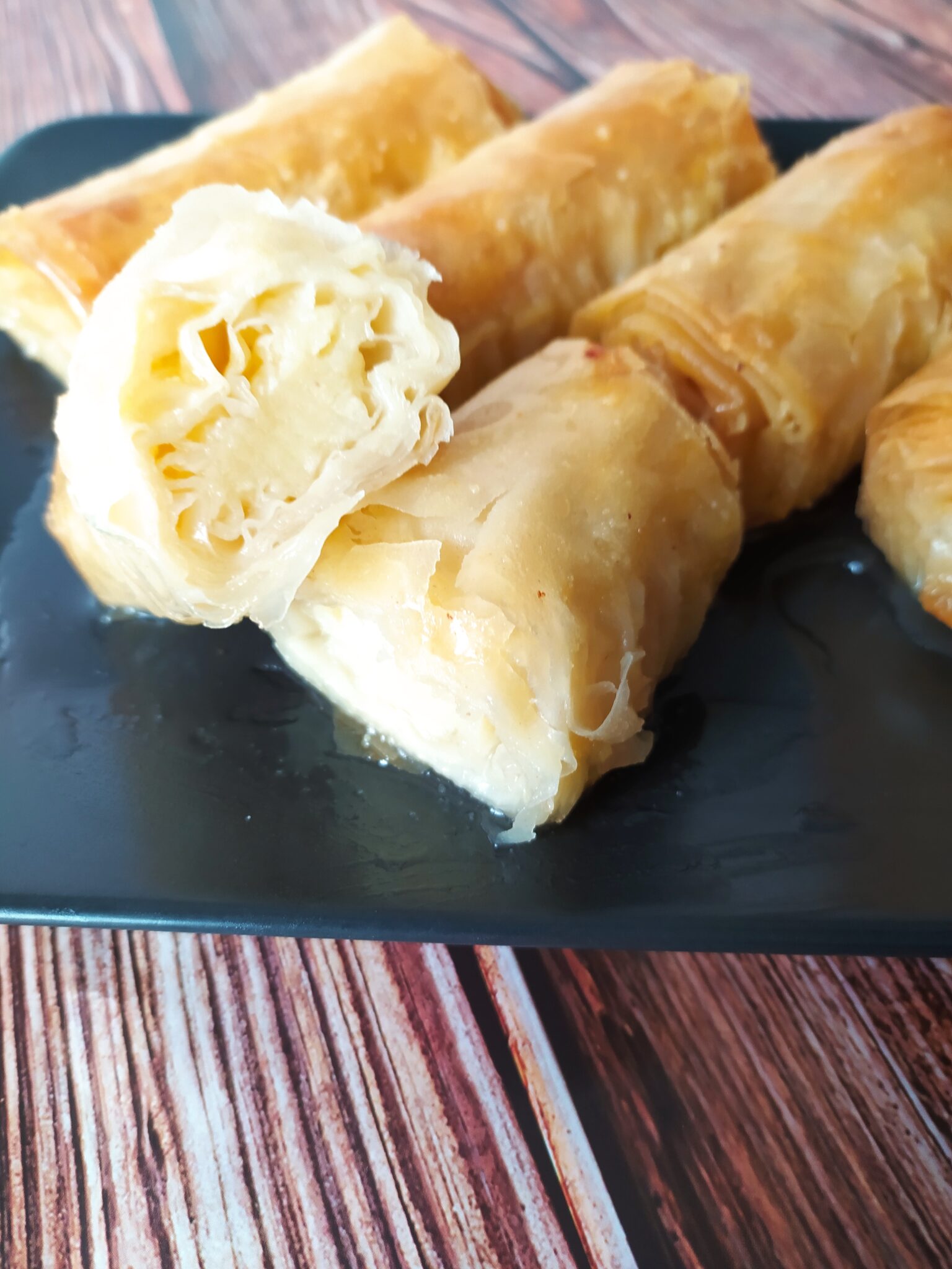 Galaktoboureko - Griechisches Dessert - griechisches Magazin